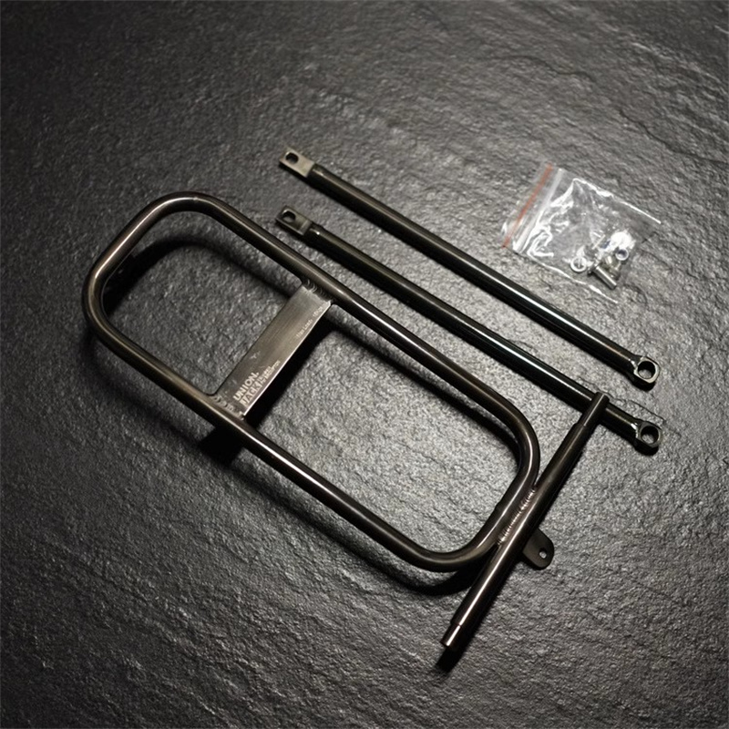ブロンプトン用ユニオンジャックチタンラック、アラインクライン - Shelf Bracket Pair のレビューと価格